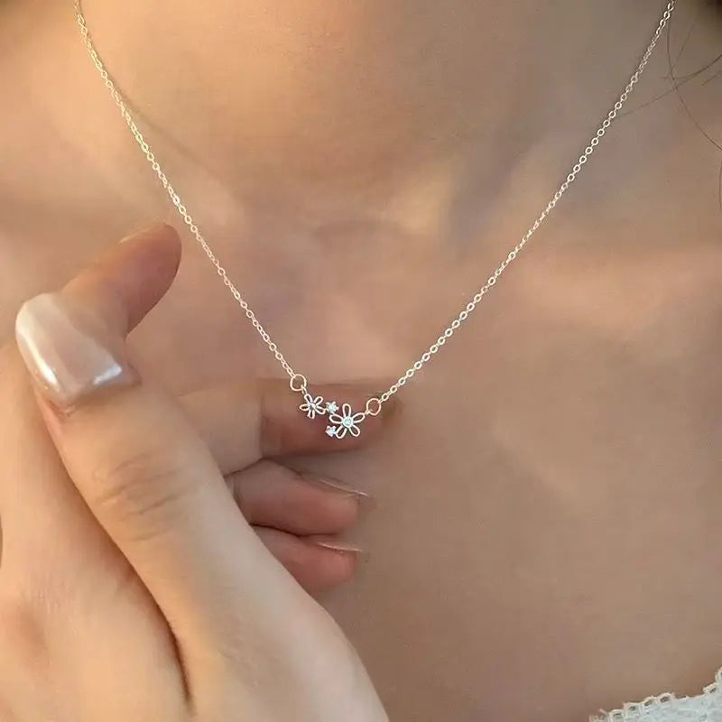 Read S925 Sterling Silver Zirconia Heart Necklace for Women Classic Temperament 14K Gold Plated Jewelry Gift - Floq & Raman