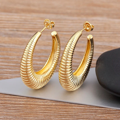 Top Quality 2 Colors Geometric Crescent Shape Adjustable Earrings Cubic Zirconia Women Retro Jewelry Classic Party Gift - Floq & Raman