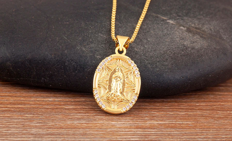 New Retro Oval/Round Shape Religious Style Zircon Flip Pendant Necklace For Female Male Lovers Photos Jewelry Accessories - Floq & Raman