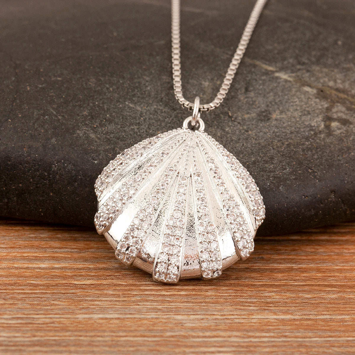 New Fashion Lucky Shell Shape Inlaid Pearl Crystal Zircon Pendant Necklace For Women Female 4 Styles Choice Jewelry Gifts - Floq & Raman