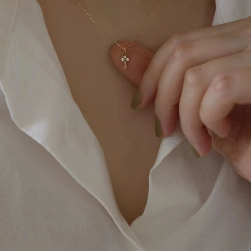 100% S925 Sterling Silver Plating 14K Gold Necklace for Women Zircon Key light luxury Mini Clavicle Chain - Floq & Raman