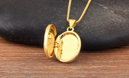 New Retro Oval/Round Shape Religious Style Zircon Flip Pendant Necklace For Female Male Lovers Photos Jewelry Accessories - Floq & Raman