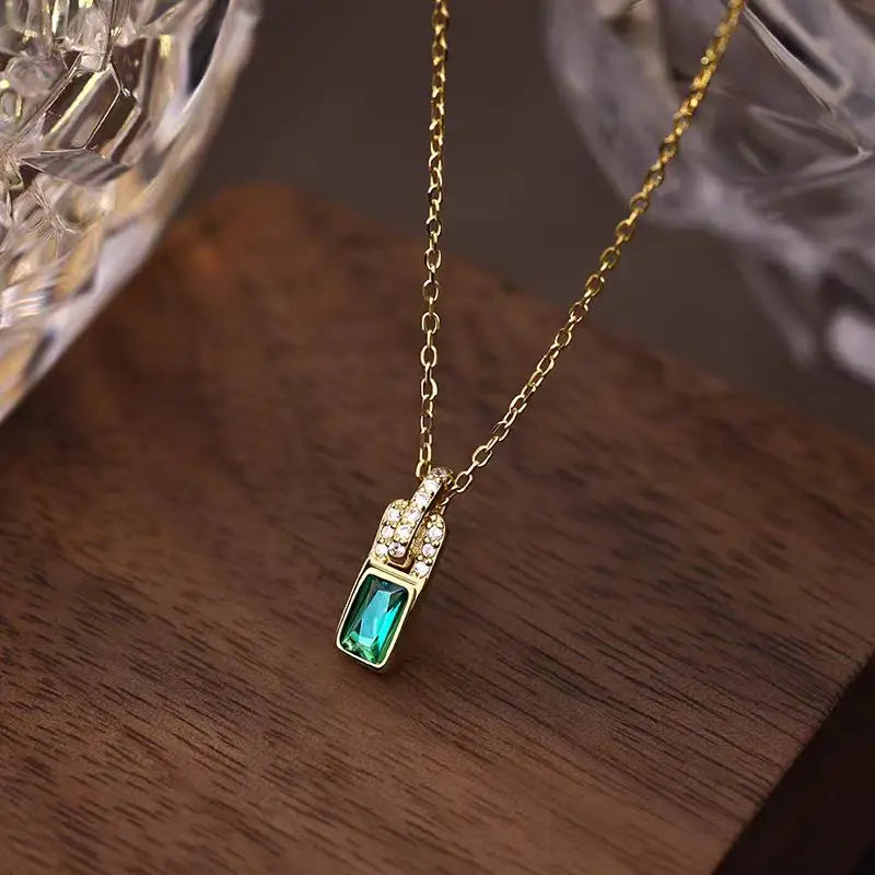 925 Sterling Silver Emerald Green Zircon Lock Shape Pendant Necklace Plating 18K Gold Fashion Simple Necklace for Women - Floq & Raman