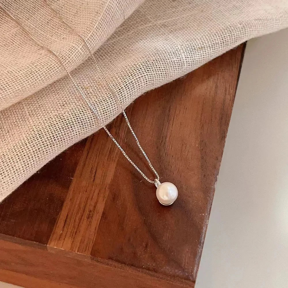 Pearl Pendant Necklaces for Women Temperament Clavicle Box Chain Choker 14K Gold Plated Jewelry - Floq & Raman