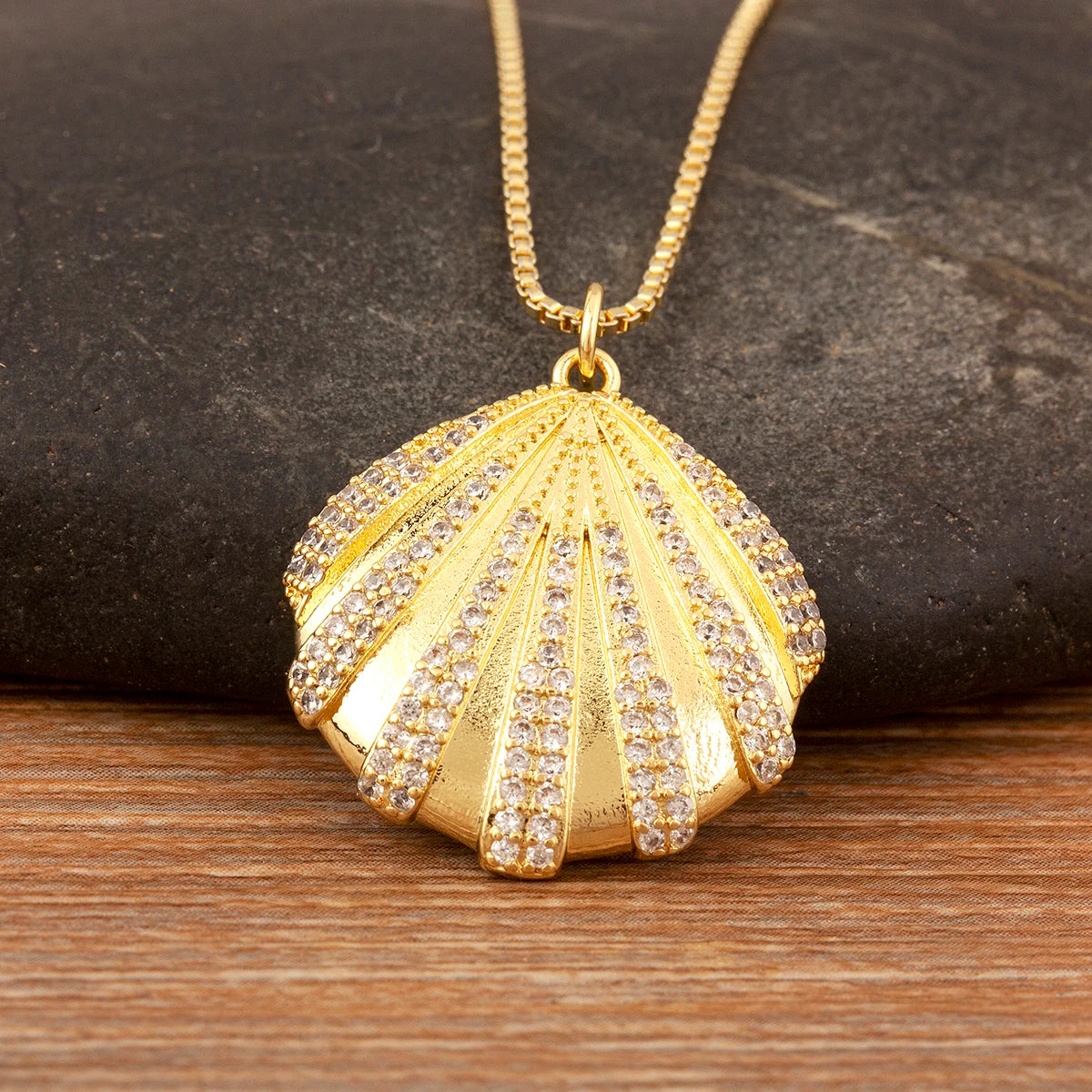 New Fashion Lucky Shell Shape Inlaid Pearl Crystal Zircon Pendant Necklace For Women Female 4 Styles Choice Jewelry Gifts - Floq & Raman