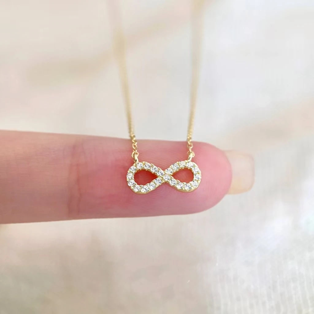 Love 8-Shaped Diamond Encrusted S925 Sterling Silver Necklace for Women Unique Design Choker Luxury Minimalist Jewelry - Floq & Raman