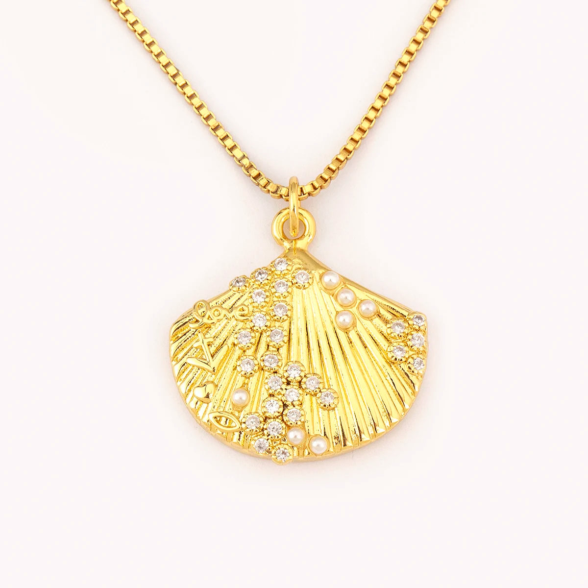 New Fashion Lucky Shell Shape Inlaid Pearl Crystal Zircon Pendant Necklace For Women Female 4 Styles Choice Jewelry Gifts - Floq & Raman