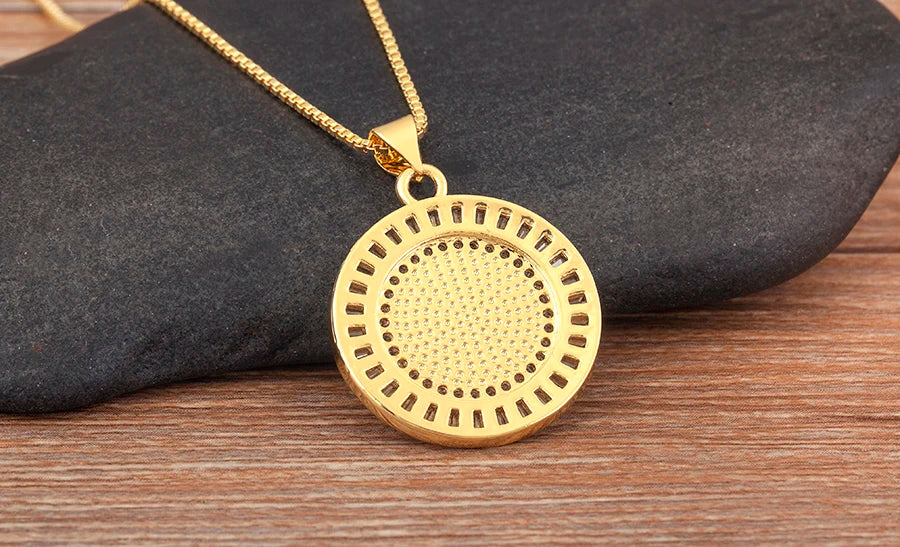 New Retro Oval/Round Shape Religious Style Zircon Flip Pendant Necklace For Female Male Lovers Photos Jewelry Accessories - Floq & Raman