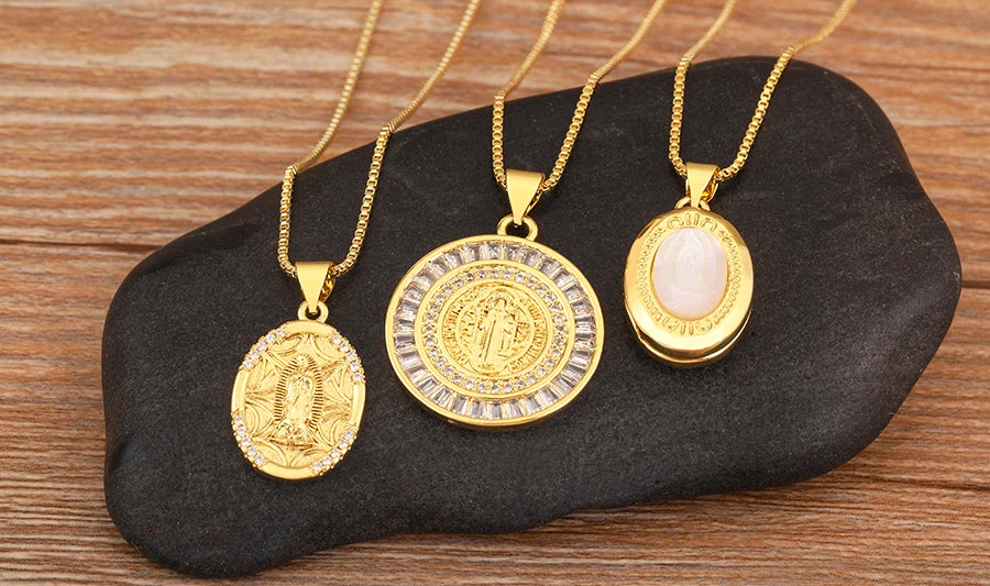 New Retro Oval/Round Shape Religious Style Zircon Flip Pendant Necklace For Female Male Lovers Photos Jewelry Accessories - Floq & Raman