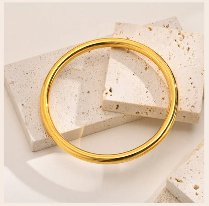 Stackable Stainless Steel Bangle Bracelet for Women, 3mm Round 18k Gold Plated Minimalist Jewelry Sister Best Friend Gift - Floq & Raman