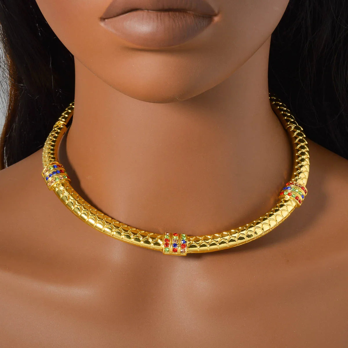 Luxury 18k Gold-Plated Women's Jewelry 4-Piece Round Necklace Bracelet Earrings Ring Gold Classic Dubai Wedding Gift - Floq & Raman