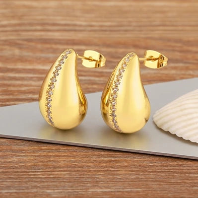 Classic High Quality Water Drop Shape Gold/Silver Color Women Girls Fashion Zircon Earrings Wedding Jewelry New Year Gift - Floq & Raman